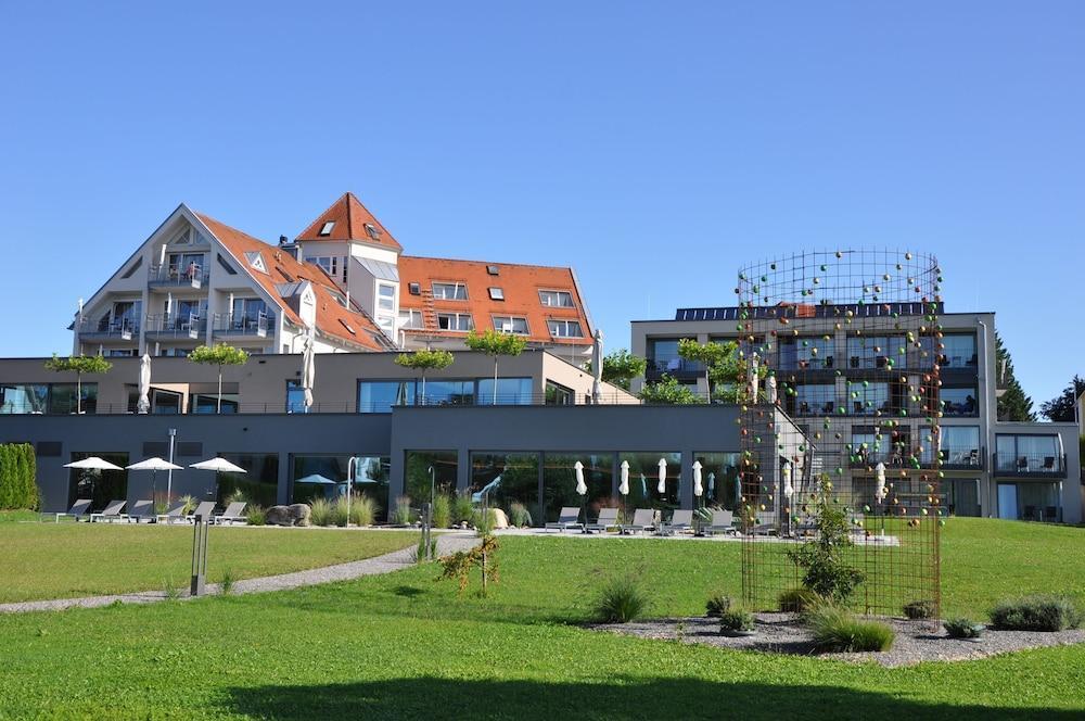 Hotel Traube Am See Friedrichshafen Zewnętrze zdjęcie