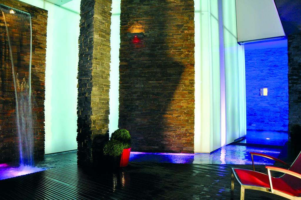 Hotel Traube Am See Friedrichshafen Zewnętrze zdjęcie